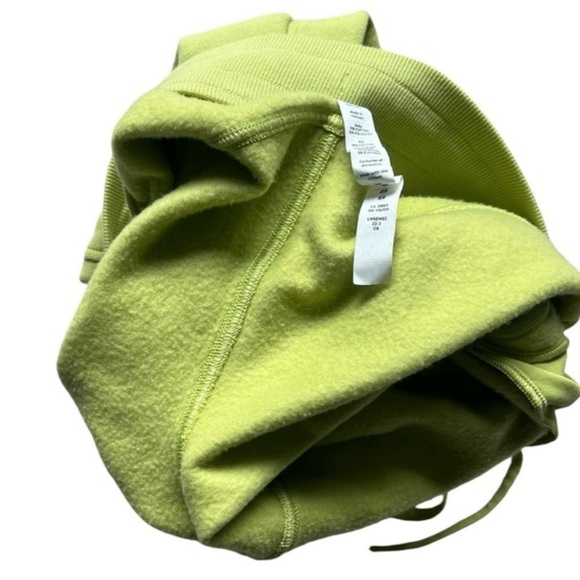 Lululemon Scuba High-Rise Cropped Jogger Wasabi Size 2 - Picture 9 of 14